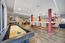 Luxe - Amenities - Lounge