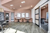 Luxe - Amenities - Study Lounge